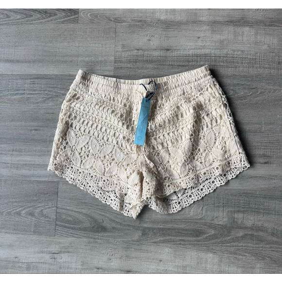 Solitaire Swim Crochet Lace Shorts Cream Boho Chic Beach NWT Small Festival - Picture 3 of 5